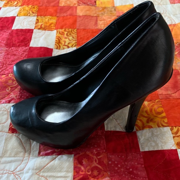 Women’s heels - Picture 3 of 5